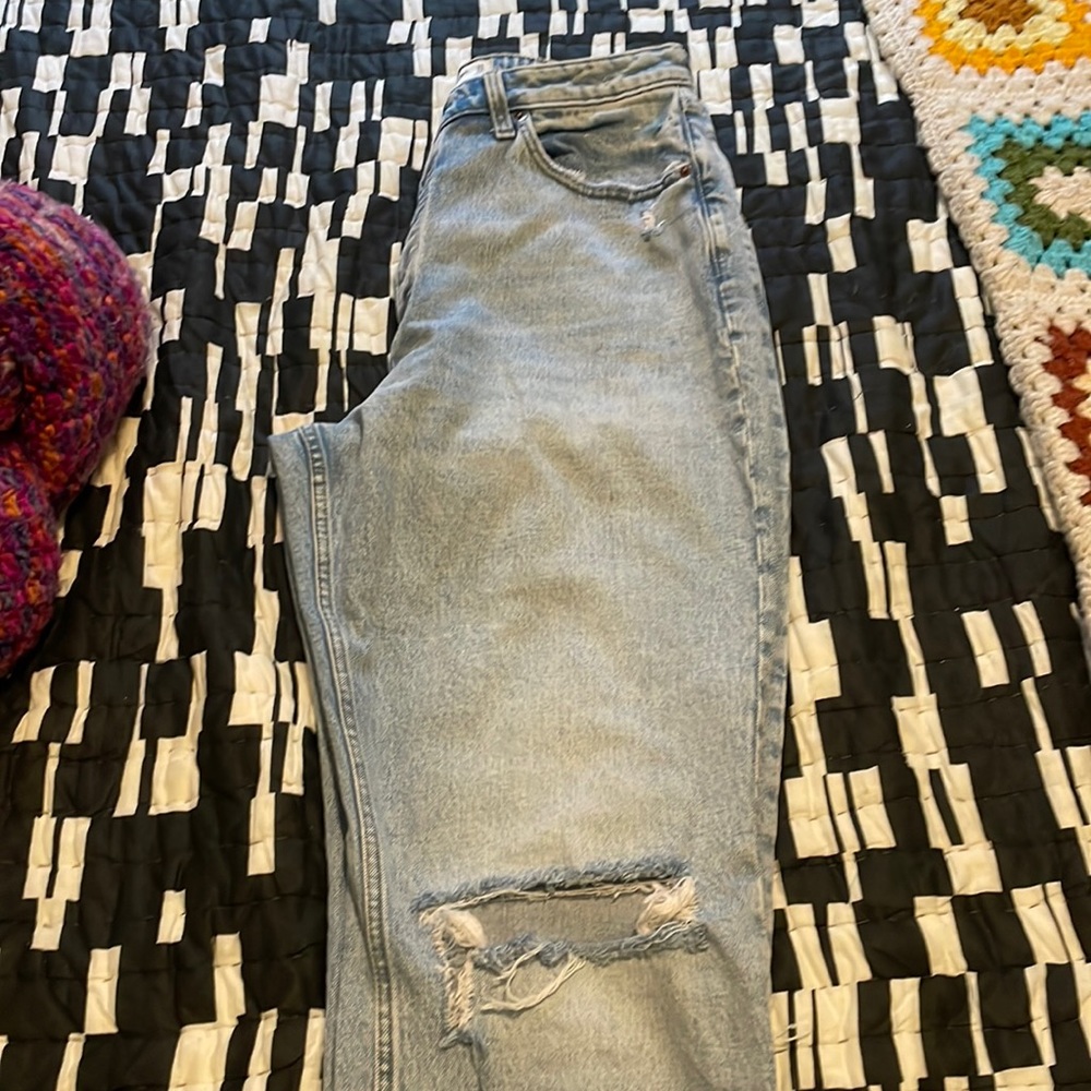 Abercrombie and Fitch The Dad High Rise Curve Love Jeans